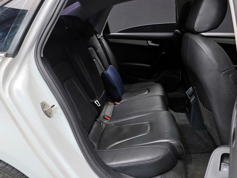 2012 Audi A4 2.0 TDI B8 photo 12