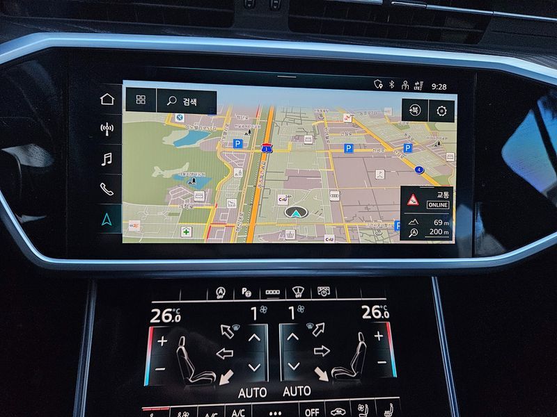 2022 Audi A6 45 TFSI Quattro Premium photo 12
