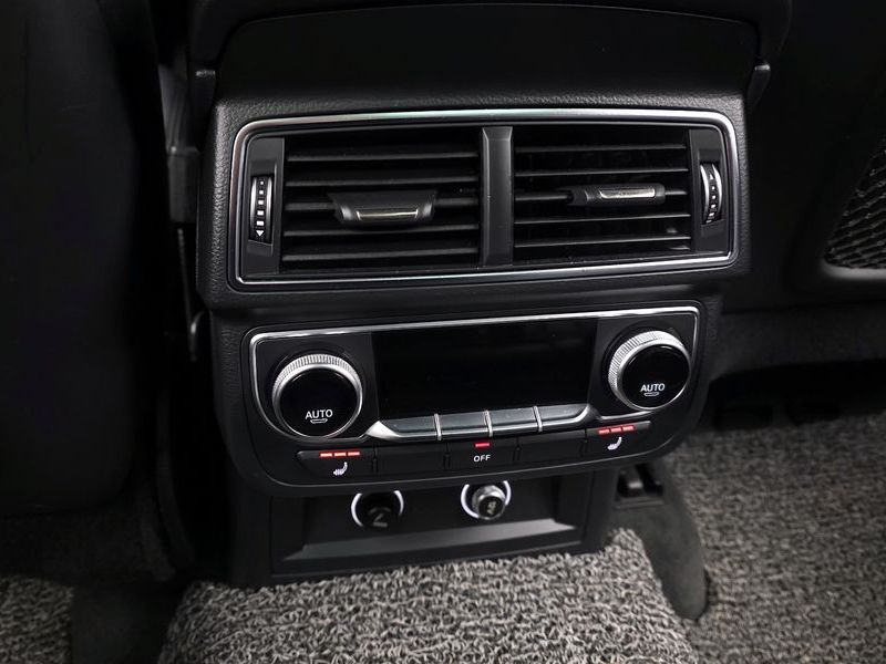 2019 Audi Q7 45 TFSI Quattro photo 19