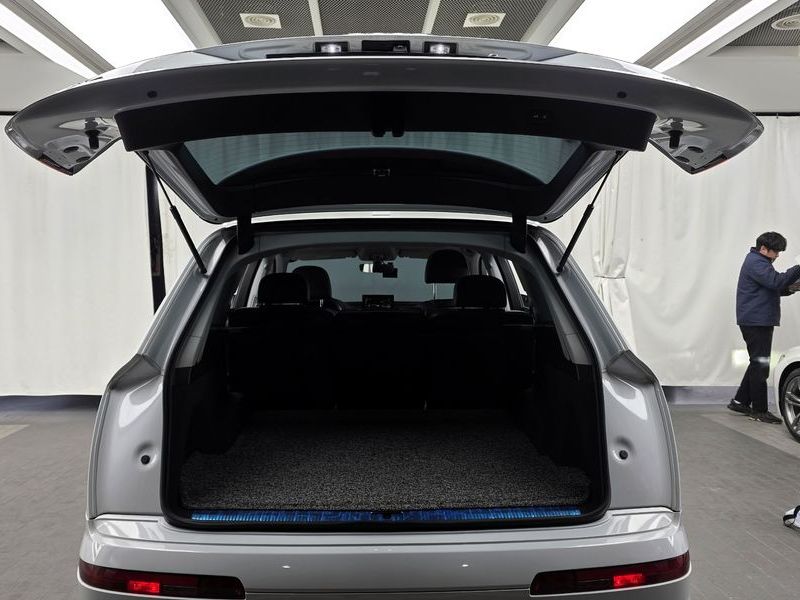 2019 Audi Q7 45 TFSI Quattro photo 20