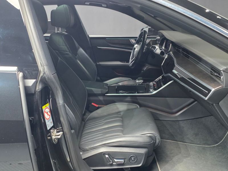 2020 Audi A7 55 TFSI Quattro Premium photo 11
