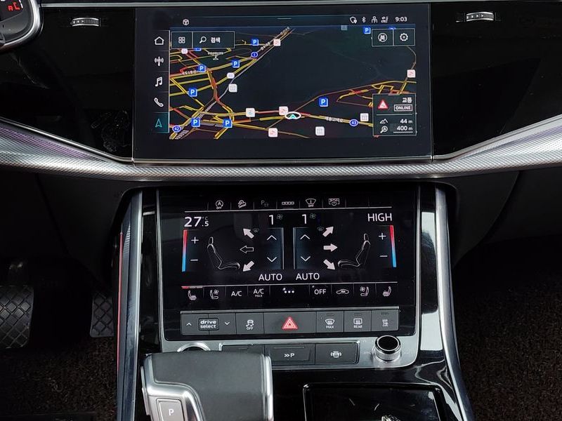2021 Audi Q7 45 TDI Quattro photo 14