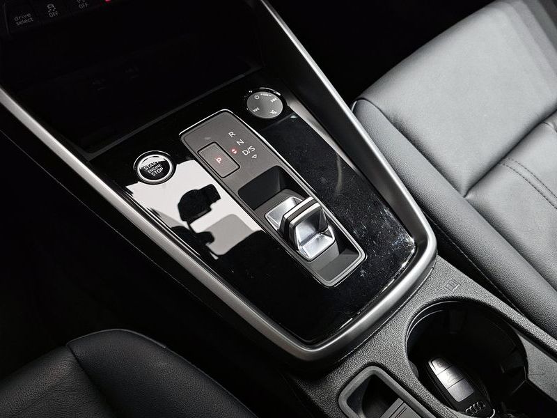 2024 Audi A3 40 TFSI photo 9