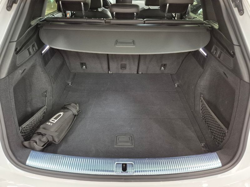2024 Audi Q5 45 TFSI Quattro Premium photo 19