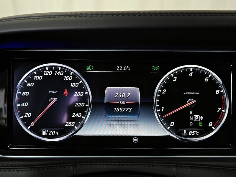2015 Mercedes-Benz S-Class S600L photo 8