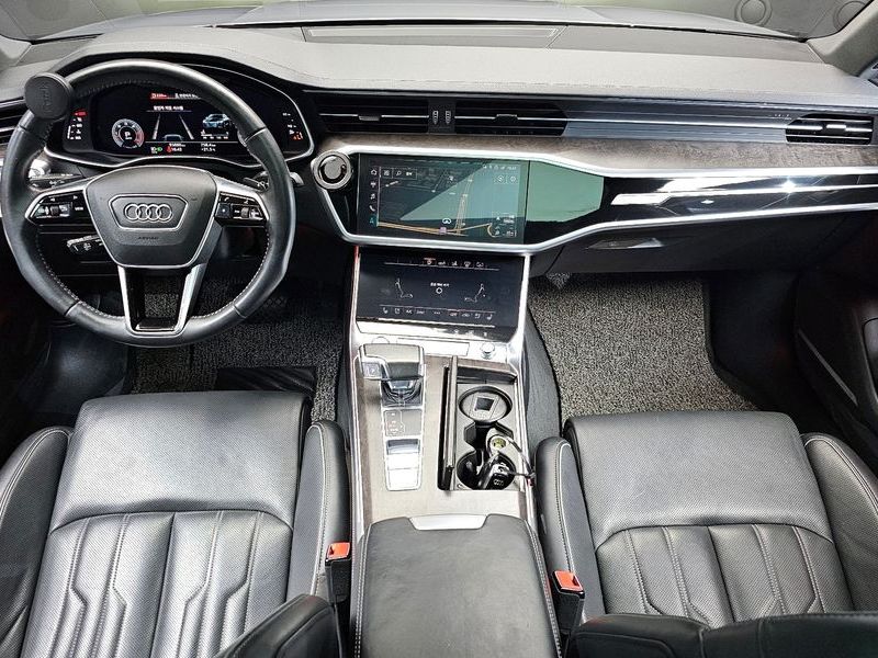 2020 Audi A7 50 TDI Quattrp Premium photo 7