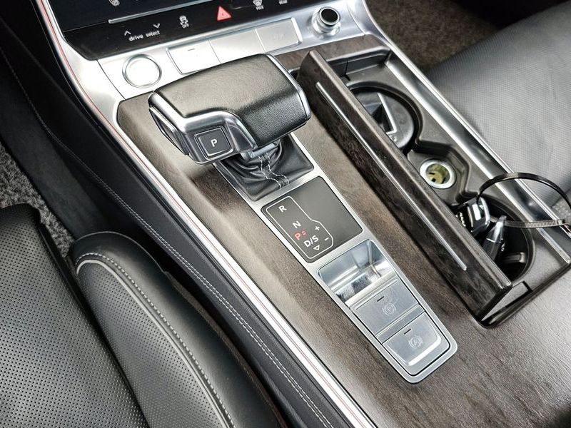 2020 Audi A7 50 TDI Quattrp Premium photo 9