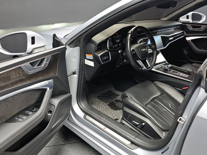2020 Audi A7 50 TDI Quattrp Premium photo 10
