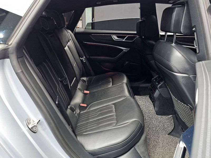 2020 Audi A7 50 TDI Quattrp Premium photo 11
