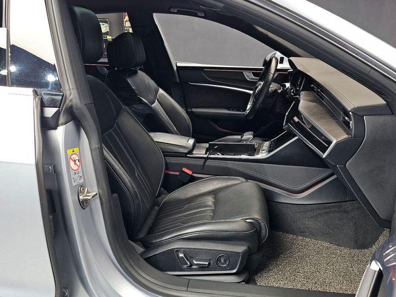 2020 Audi A7 50 TDI Quattrp Premium photo 26