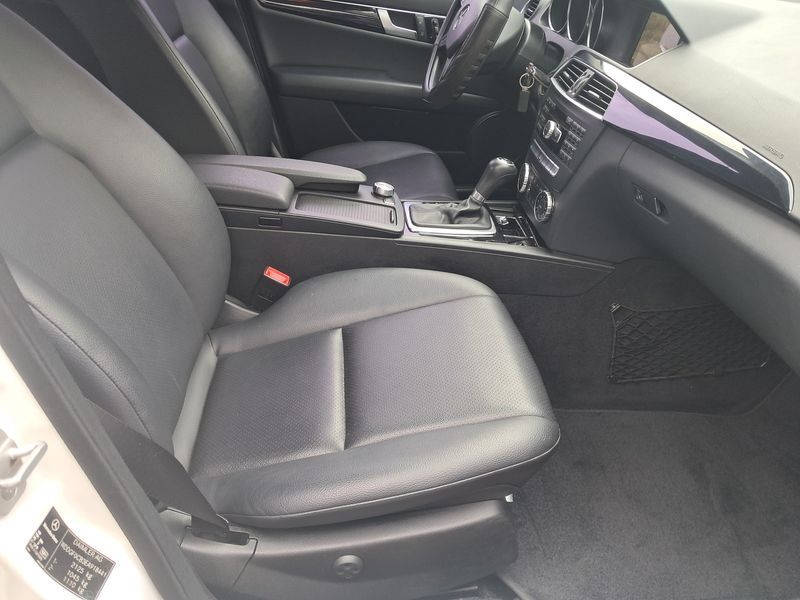 2014 Mercedes-Benz C-Class C220 CDI photo 20