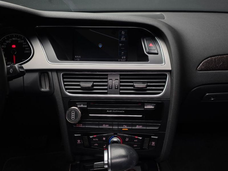 2014 Audi A4 2.0 TDI dynamic B8 photo 14