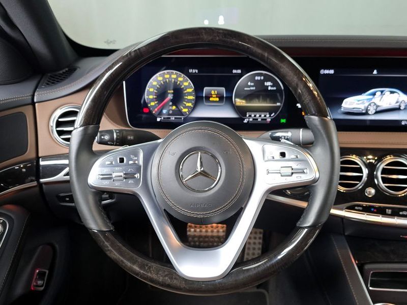 2020 Mercedes-Benz S-Class S350 d 4MATIC AMG Line photo 13