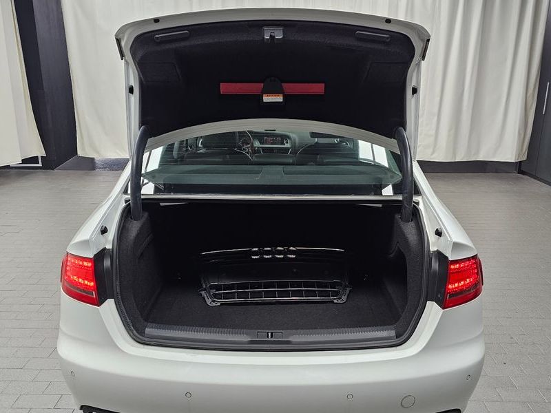 2012 Audi A4 2.0 TFSI Quattro Dynamic B8 photo 20