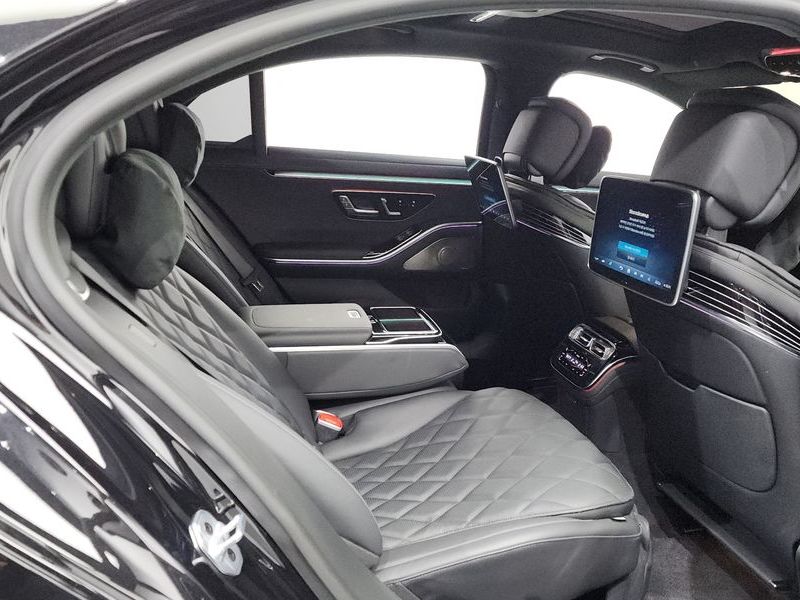 2023 Mercedes-Benz S-Class S580L 4MATIC photo 12