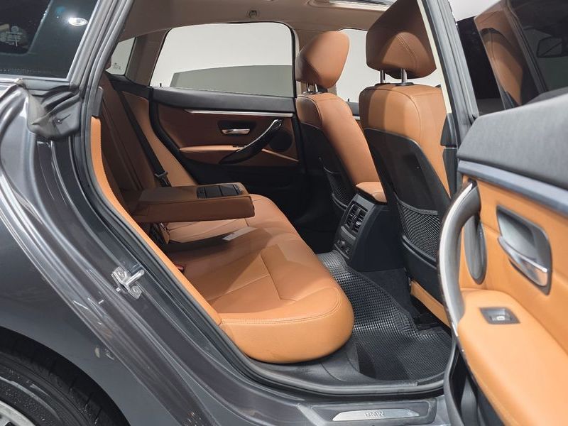 2016 BMW 4 Series 420i Luxury GranCoupe photo 12