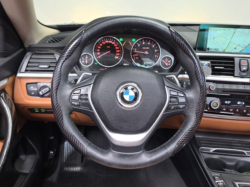 2016 BMW 4 Series 420i Luxury GranCoupe photo 13