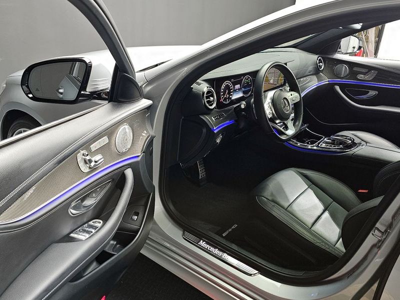 2020 Mercedes-Benz E-Class E350 4MATIC AMG Line photo 10