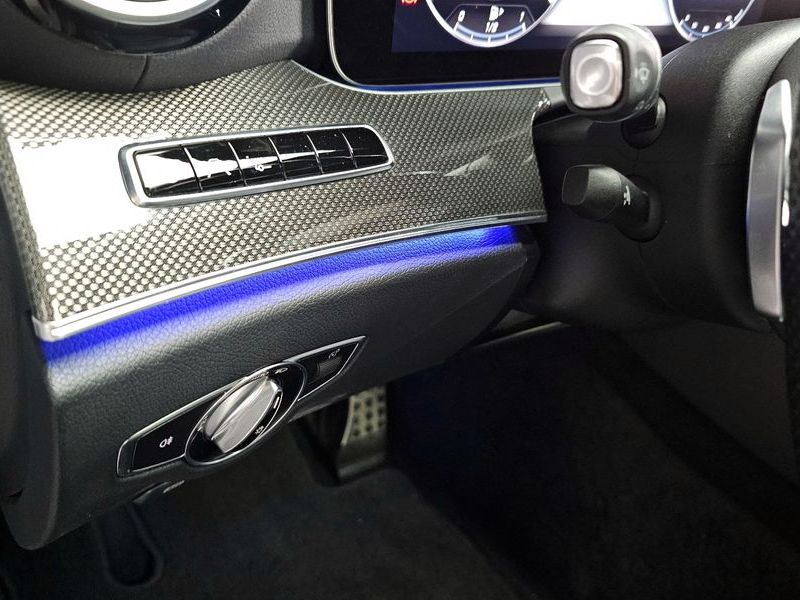 2020 Mercedes-Benz E-Class E350 4MATIC AMG Line photo 14