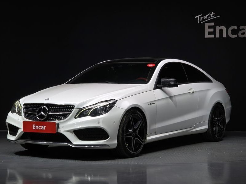 2014 Mercedes-Benz E-Class E200 Coupe photo 1