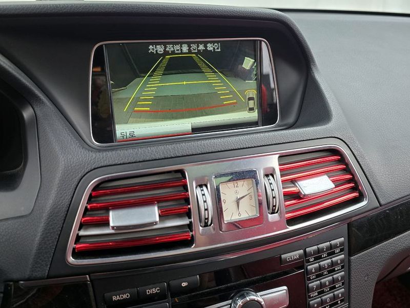 2014 Mercedes-Benz E-Class E200 Coupe photo 15