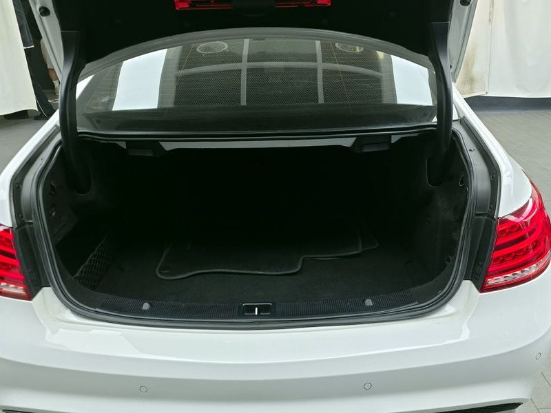 2014 Mercedes-Benz E-Class E200 Coupe photo 20