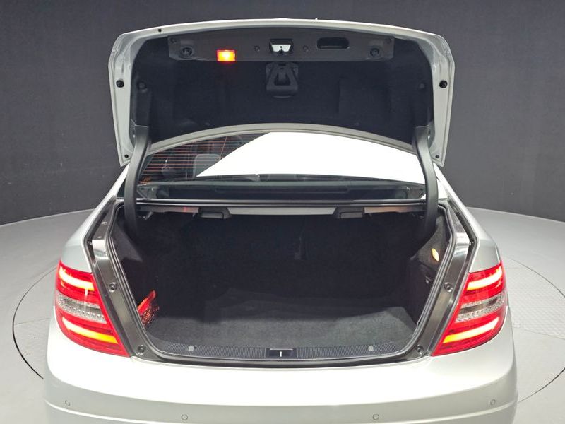 2013 Mercedes-Benz C-Class C200 CGI Avantgarde Style Package photo 20