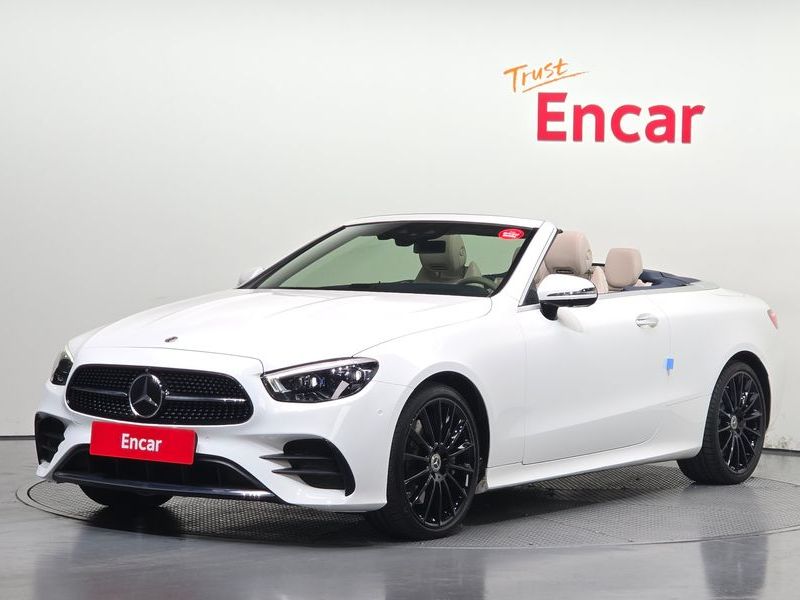 2021 Mercedes-Benz E-Class E450 4MATIC Cabriolet photo 1