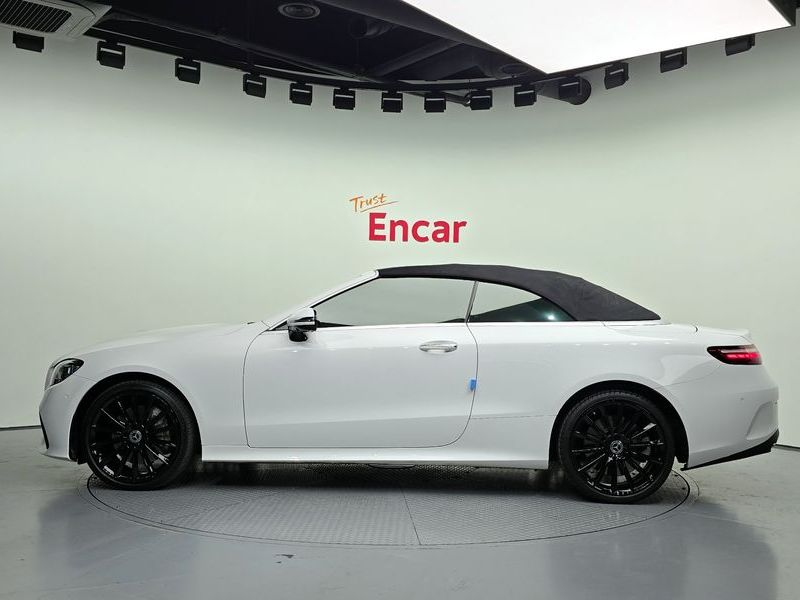 2021 Mercedes-Benz E-Class E450 4MATIC Cabriolet photo 20