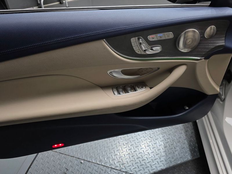 2021 Mercedes-Benz E-Class E450 4MATIC Cabriolet photo 24