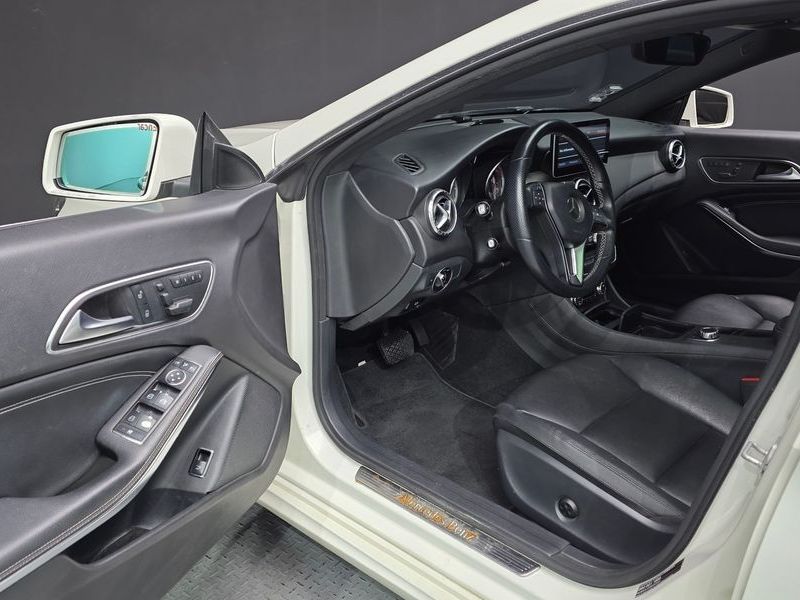 2014 Mercedes-Benz A-Class CLA200 CDI photo 10