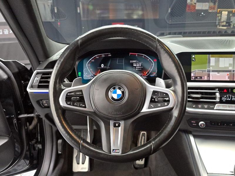 2022 BMW 4 Series 420i M Sport Coupe photo 13