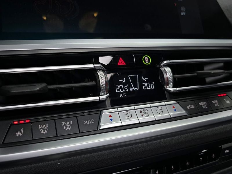 2022 BMW 4 Series 420i M Sport Coupe photo 27