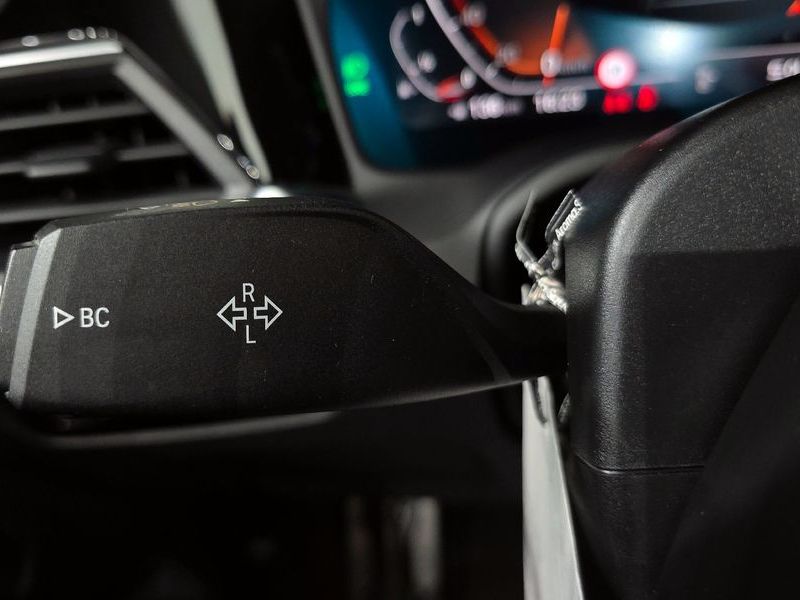 2022 BMW 4 Series 420i M Sport Coupe photo 29