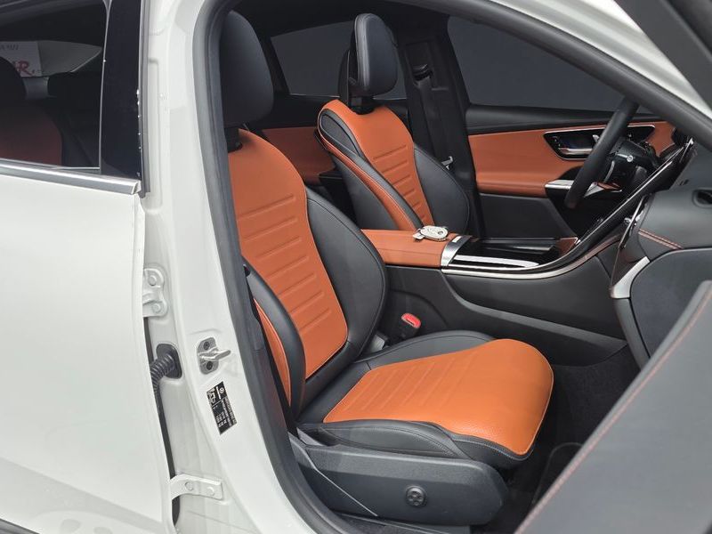 2024 Mercedes-Benz C-Class GLC300 4MATIC Coupe photo 12