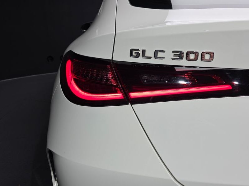 2024 Mercedes-Benz C-Class GLC300 4MATIC Coupe photo 23