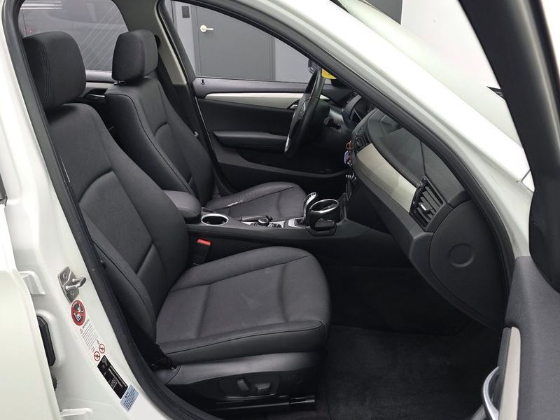 2013 BMW X1 xDrive 20d photo 12