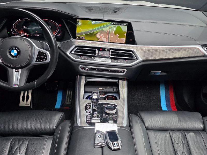2022 BMW X5 xDrive 40i M Sport photo 7