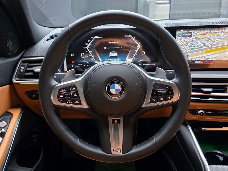 2023 BMW 3 Series 320i M Sport photo 13