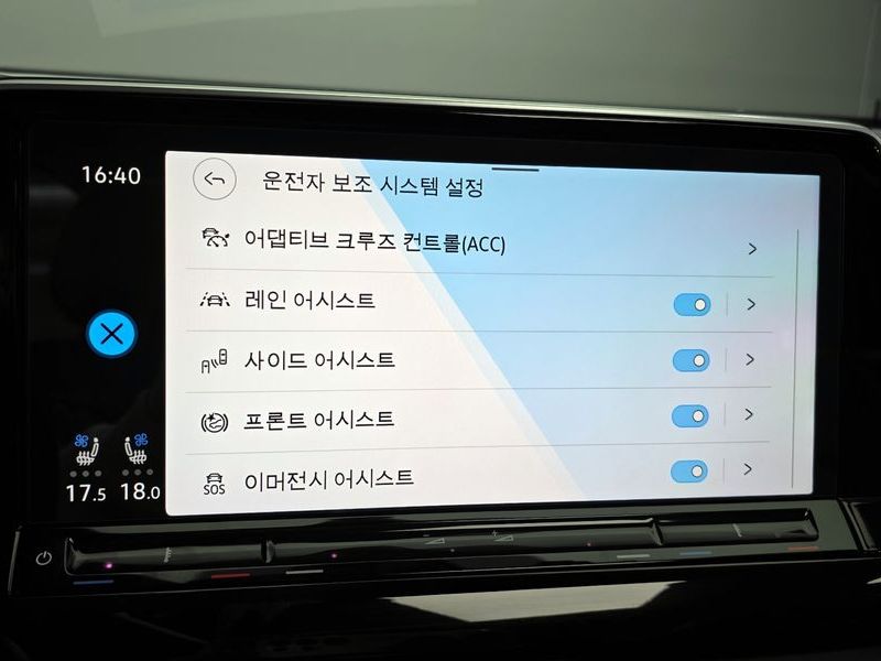 2025 Volkswagen 아틀라스 2.0 TSI R-LINE 6-Seater photo 16