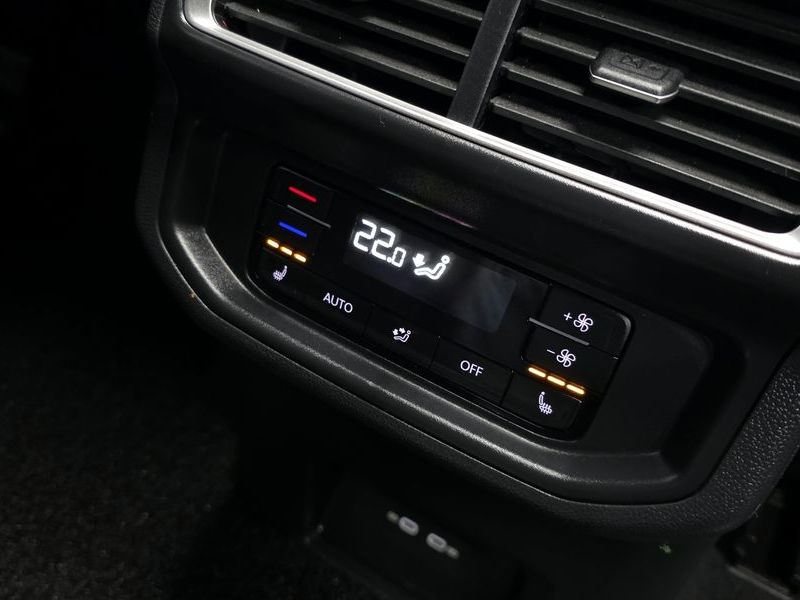 2025 Volkswagen 아틀라스 2.0 TSI R-LINE 6-Seater photo 18