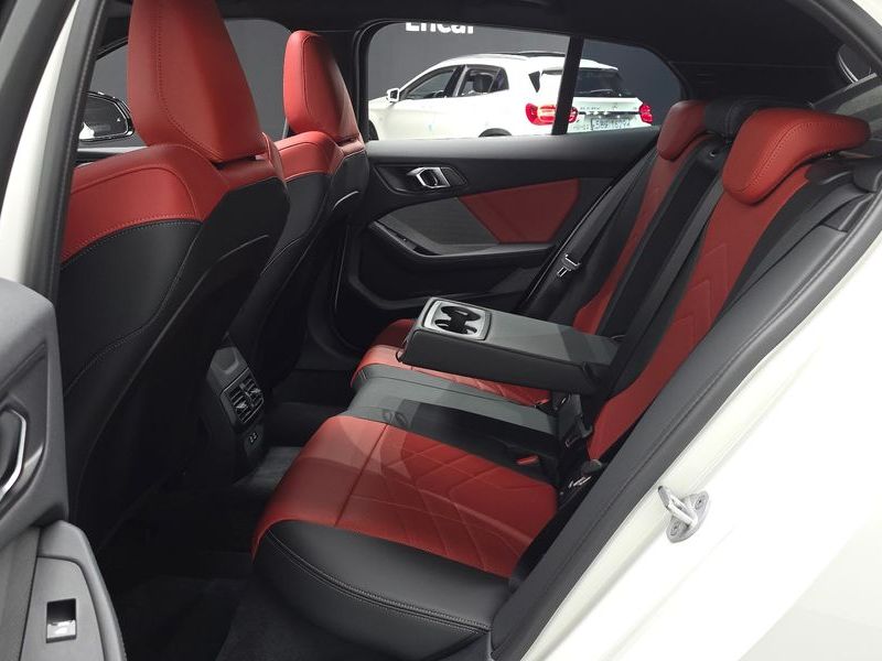 2025 BMW 1시리즈 M135 xDrive photo 12