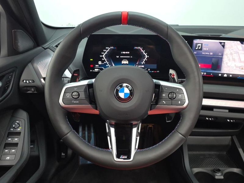 2025 BMW 1시리즈 M135 xDrive photo 13