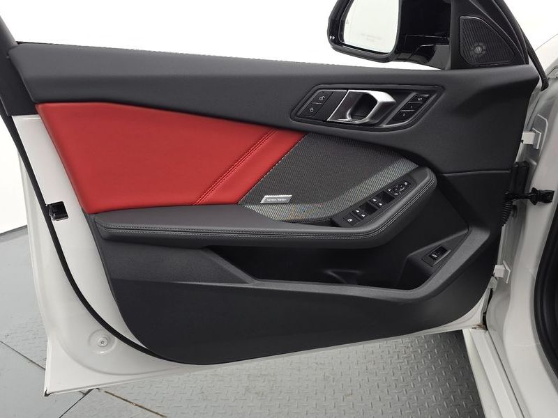 2025 BMW 1시리즈 M135 xDrive photo 24