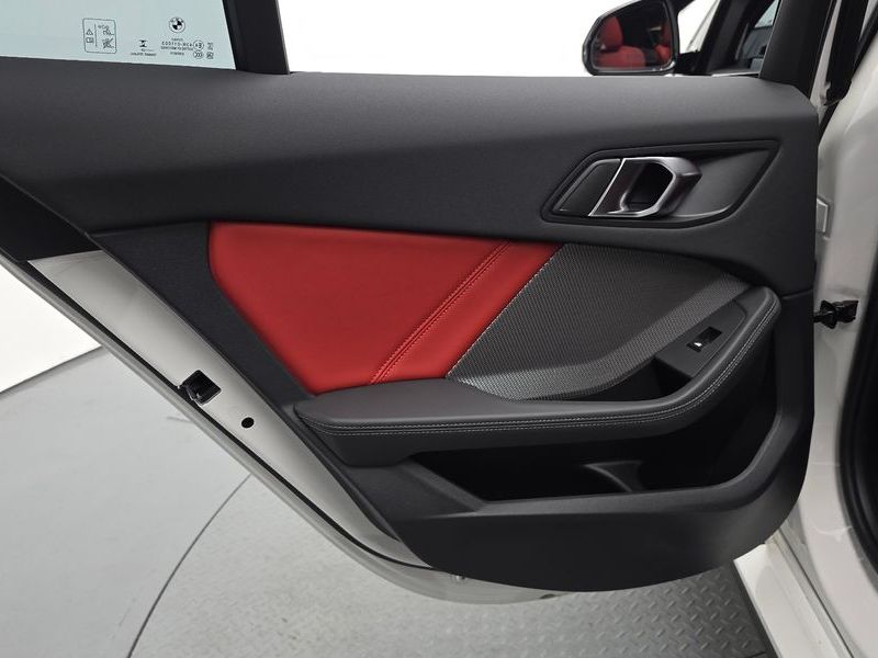 2025 BMW 1시리즈 M135 xDrive photo 25