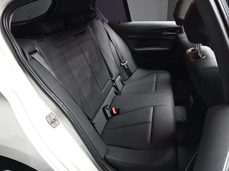 2014 BMW 1시리즈 118d Urban Pack1 5Dr photo 12