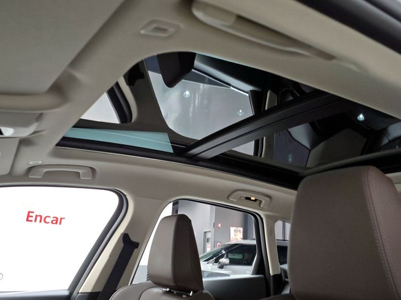 2025 BMW 2시리즈 액티브 투어러 220i Luxury photo 16