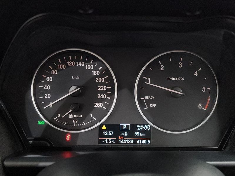 2014 BMW 1시리즈 118d Urban 5Dr photo 8
