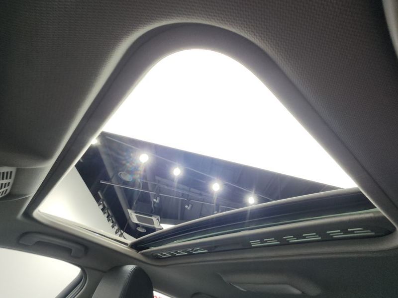 2014 BMW 1시리즈 118d Urban 5Dr photo 19