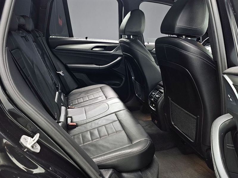 2021 BMW X3 xDrive 20i M Sport photo 12